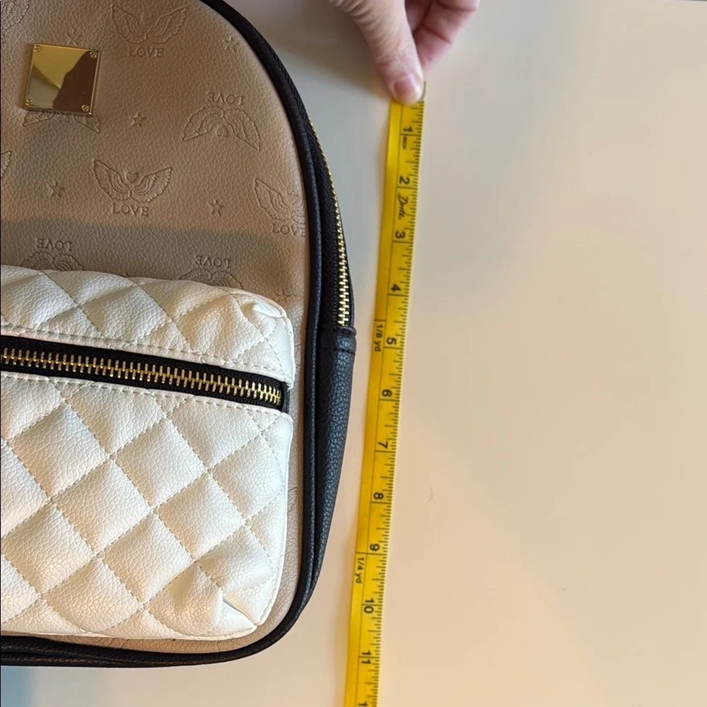 EUC Icing Tan, White, & Black Backpack Purse